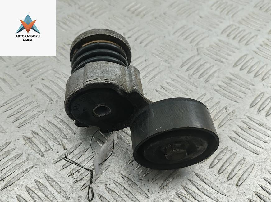 механизм натяжения ремня, цепи Skoda Fabia 2 поколение (5J) 2009, 1.2 л., бензин, МКПП, красный, универсал, 03E903133A - фото №1