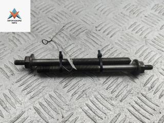 Болт крепления Volkswagen Passat B6 2008, 1.9 л., дизель, МКПП, красный, универсал