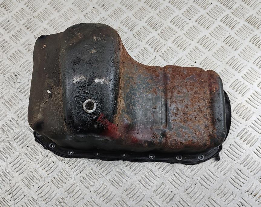 масляный поддон Renault Kangoo 1 поколение 1999, 1.4 л., бензин, МКПП, жёлтый, фургон - фото №1