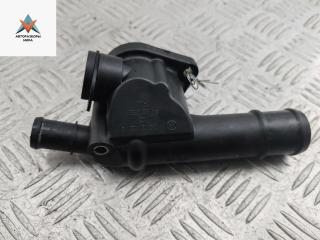 фланец (тройник) системы охлаждения Volkswagen Passat B6 2008, 1.9 л., дизель, МКПП, красный, универсал, 03G121132B