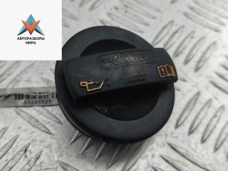 пробка маслозаливная Volkswagen Passat B6 2008, 1.9 л., дизель, МКПП, красный, универсал, 06C103485AD