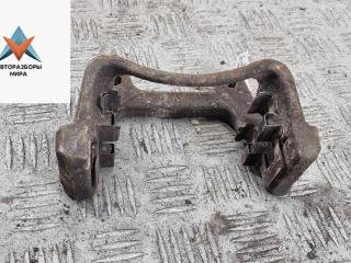 скоба суппорта Volkswagen Passat B6 2005, 2.0 л., бензин, МКПП, серый, седан