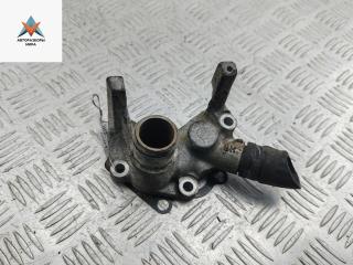 фланец (тройник) системы охлаждения Ford Focus 1 поколение [рестайлинг] 2001, 1.6 л., i, бензин, МКПП, серый, хетчбэк 5 дв.