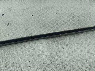 Направляющая сдвижной двери (салазка) правая Volkswagen Crafter 1 поколение 2006, 2.5 л., дизель, МКПП, белый, микроавтобус