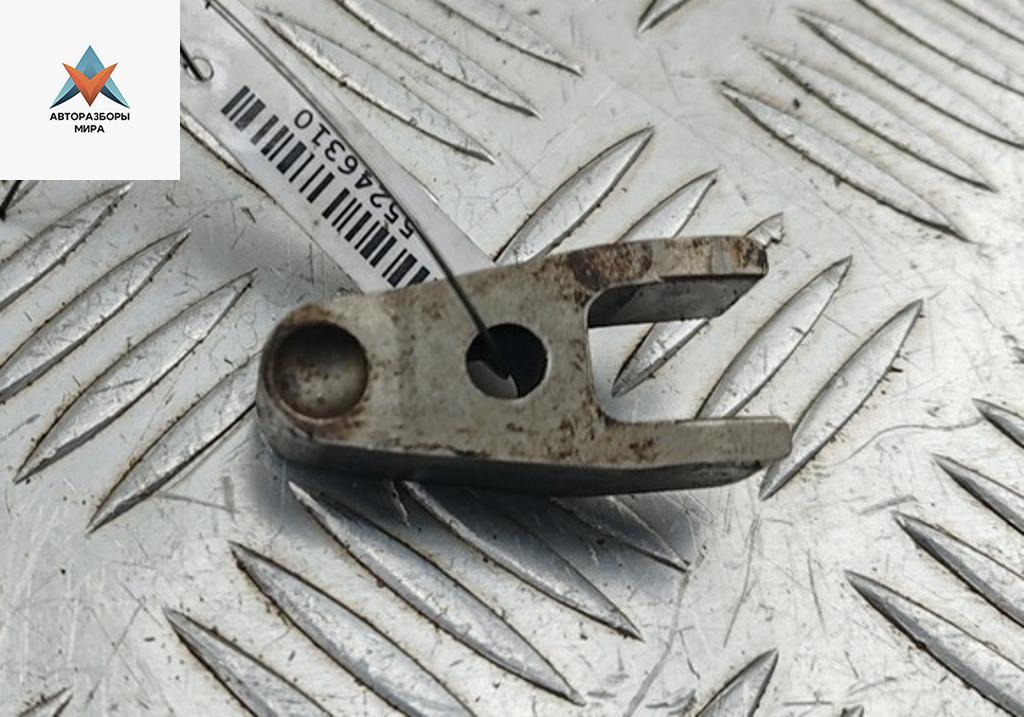 крепление форсунки Mercedes-Benz C-Класс W203/S203/CL203 2003, 2.2 л., дизель, АКПП, чёрный, универсал - фото №1