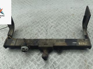 прицепное устройство (фаркоп) Volkswagen Crafter 1 поколение 2006, 2.5 л., дизель, МКПП, белый, микроавтобус