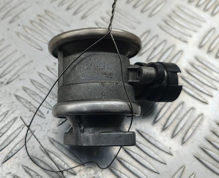 клапан EGR Volkswagen Bora 2000, 2.0 л., бензин, МКПП, синий, седан, 037131351C