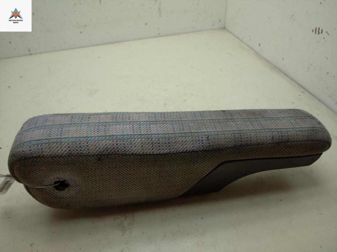 подлокотник Volkswagen Transporter T4 1992, 2.4 л., дизель, МКПП, серый, микроавтобус - фото №1