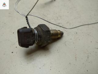 Датчик включения заднего хода (лягушка) Volkswagen Transporter T4 1995, 2.4 л., дизель, МКПП, серый, микроавтобус