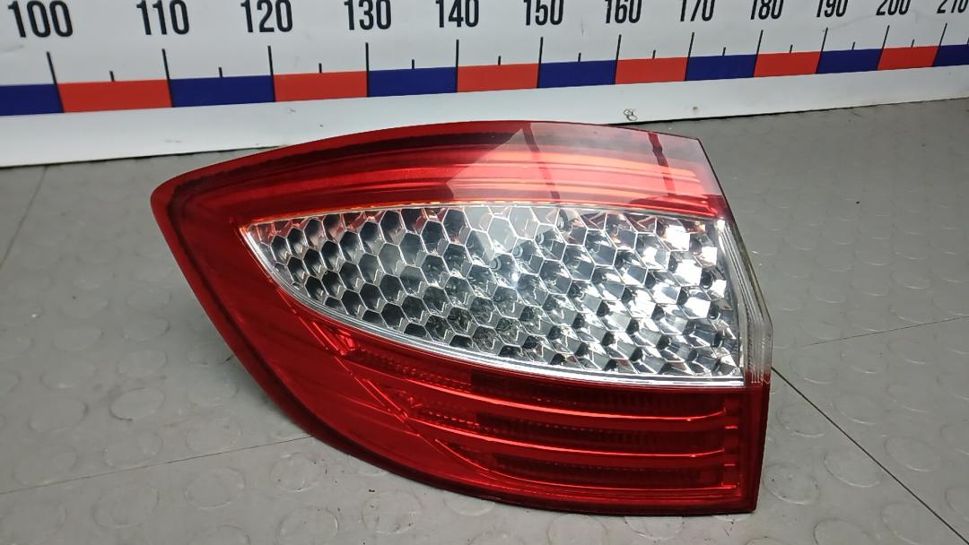 фонарь задний левый Ford Mondeo 4 поколение 2008, 2.2 л., дизель, МКПП, универсал - фото №1