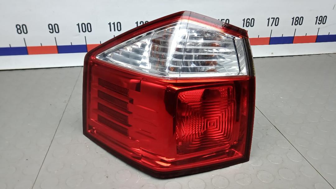 фонарь задний левый Chevrolet Orlando 1 поколение 2014, 2.0 л., дизель, АКПП, минивэн - фото №1