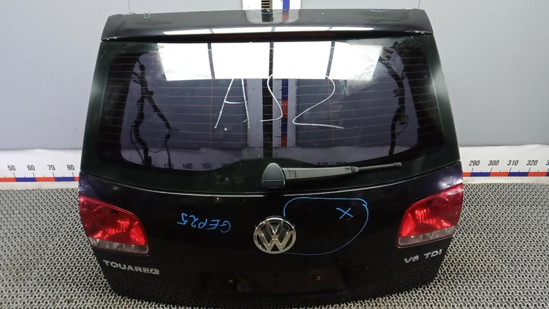 крышка багажника Volkswagen Touareg 1 поколение 2005, 3.0 л., дизель, АКПП, внедорожник 5 дв. - фото №1