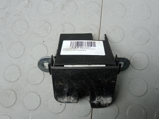 замок багажника Volkswagen Touran 1 поколение [2-й рестайлинг] 2012, 2.0 л., дизель, МКПП, минивэн, 1T0827505H