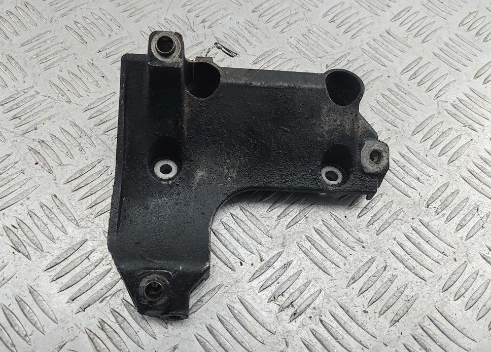 кронштейн компрессора кондиционера BMW 3 E46 2002, 1.8 л., бензин, МКПП, серый, седан, 1439241
