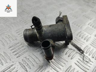 фланец (тройник) системы охлаждения Suzuki Ignis 2 поколение (MH) 2004, 1.3 л., бензин, МКПП, синий, хетчбэк 5 дв.