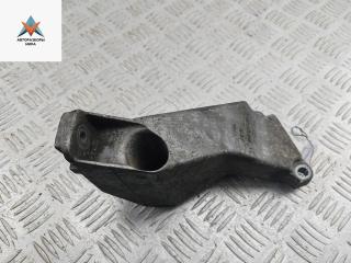 кронштейн двигателя Audi A4 B7 2004, 2.0 л., бензин, МКПП, синий, седан, 8E0199307A