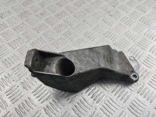 кронштейн двигателя Audi A4 B7 2004, 2.0 л., бензин, МКПП, синий, седан, 8E0199307A