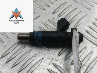 форсунка Audi A4 B7 2004, 2.0 л., бензин, МКПП, синий, седан, 06B133551K