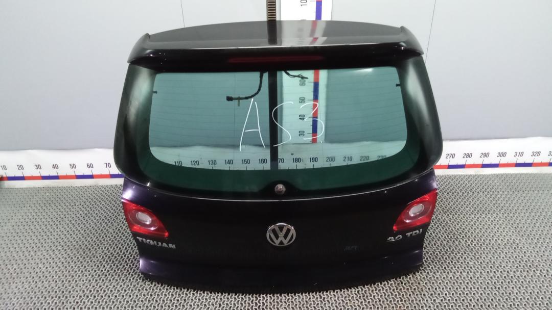 крышка багажника Volkswagen Tiguan 1 поколение 2009, 2.0 л., дизель, МКПП, внедорожник 5 дв. - фото №1
