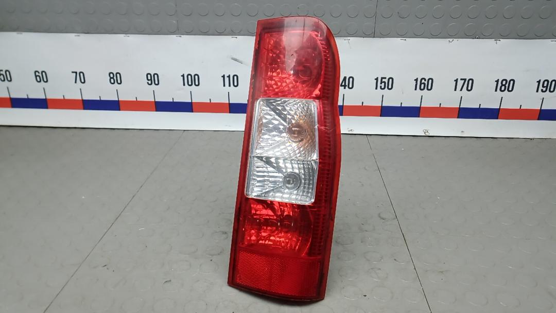 фонарь задний правый Ford Transit 7 поколение 2008, 2.4 л., дизель, МКПП, микроавтобус - фото №1