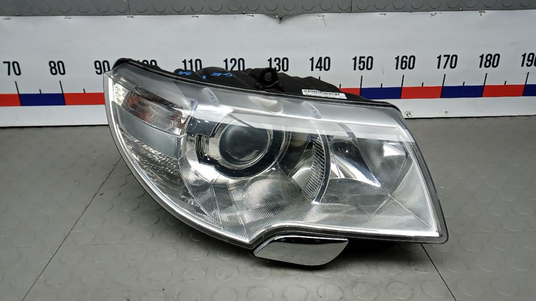 фара правая Skoda Superb 2 поколение 2011, 2.0 л., дизель, АКПП, хетчбэк 5 дв. - фото №1