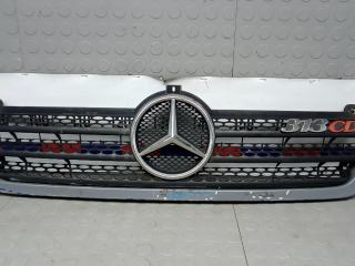 решетка радиатора Mercedes-Benz Sprinter 1 поколение (W901-905) [рестайлинг] 2003, 2.2 л., дизель, МКПП, микроавтобус