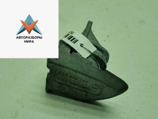 Колпачок (заглушка) ручки двери Volkswagen Passat B6 2008, 1.9 л., дизель, МКПП, красный, универсал, 3C0839167