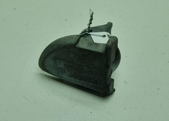 Колпачок (заглушка) ручки двери Volkswagen Passat B6 2005, 1.6 л., бензин, МКПП, серый, универсал, 3C0839167