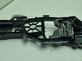 Корпус (держатель) ручки двери задней левой Volkswagen Passat B6 2007, 2.0 л., дизель, МКПП, коричневый, универсал, 3C0837885J