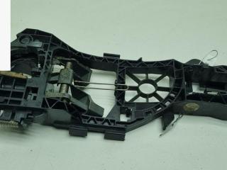 Корпус (держатель) ручки двери задней левой Volkswagen Passat B6 2005, 1.6 л., бензин, МКПП, серый, универсал, 3C0837885E