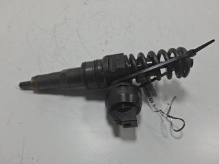 форсунка Volkswagen Passat B6 2006, 2.0 л., дизель, МКПП, чёрный, универсал, 038130073BK