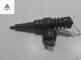 форсунка Volkswagen Passat B6 2006, 2.0 л., дизель, МКПП, чёрный, универсал, 038130073BK