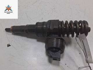 форсунка Volkswagen Caddy 3 поколение 2006, 1.9 л., дизель, МКПП, жёлтый, фургон, 038130073BN
