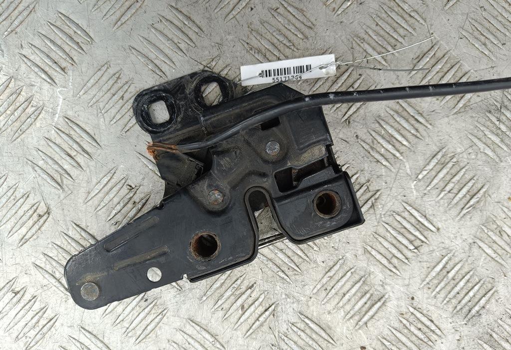 замок капота Audi A6 C6 2005, 3.0 л., дизель, АКПП, серый, седан, 4F0823509A