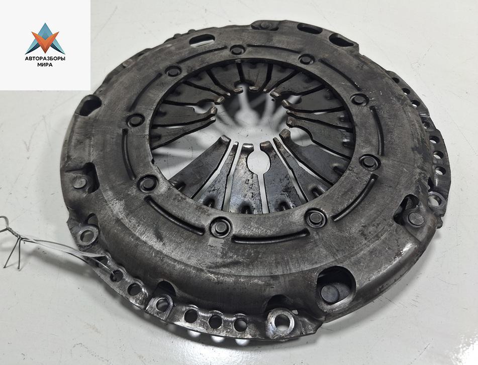 корзина сцепления Volkswagen Caddy 3 поколение 2006, 1.9 л., дизель, МКПП, жёлтый, фургон - фото №1