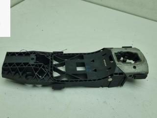 Корпус (держатель) ручки двери передней левой Skoda Superb 2 поколение [рестайлинг] 2014, 2.0 л., дизель, МКПП, серый, универсал, 5N0837885E