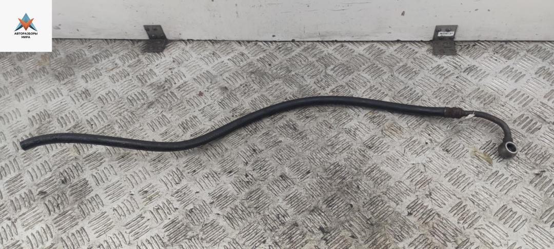 шланг гидроусилителя Audi A4 B5 1997, 1.6 л., бензин, МКПП, серый, седан - фото №1