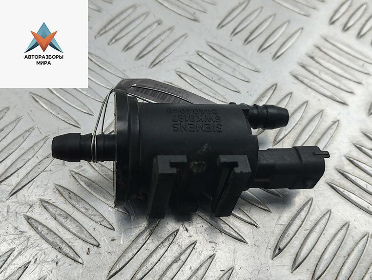 клапан вентиляции топливного бака Opel Signum C 2003, 2.2 л., бензин, МКПП, серый, хетчбэк 5 дв., 24404048 - фото №1