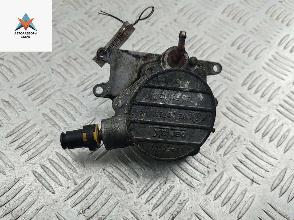 насос вакуумный Opel Zafira 1 поколение (A) 1999, 2.0 л., дизель, МКПП, красный, минивэн, 9053139 - фото №1