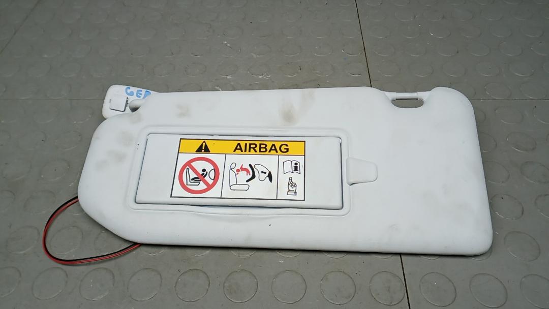 козырек солнцезащитный Peugeot 3008 2 поколение 2018, 1.6 л., дизель, АКПП, внедорожник 5 дв. - фото №1