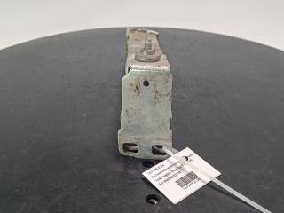 Крепление бампера переднего Volkswagen Touareg 3 поколение 2019, цвет, 4M0802037B