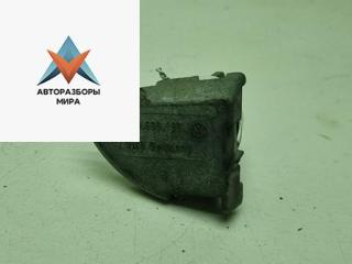 Колпачок (заглушка) ручки двери Volkswagen Passat B6 2006, 2.0 л., бензин, МКПП, серый, седан, 3C0839168