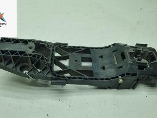 Корпус (держатель) ручки двери задней правой Skoda Superb 2 поколение 2012, 2.0 л., дизель, МКПП, серый, седан, 5N0839885H