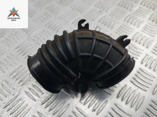 патрубок воздушного фильтра Suzuki Ignis 2 поколение (MH) 2004, 1.3 л., бензин