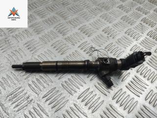 форсунка Volkswagen Golf 6 поколение 2011, 1.6 л., дизель, МКПП, белый, хетчбэк 5 дв., 03L130277B