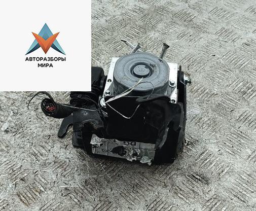 блок ABS Dacia (Renault) Sandero II 2019, 1.0 л., бензин, МКПП, белый, хетчбэк 5 дв., 0265256710 - фото №1