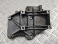 кронштейн компрессора кондиционера Audi A6 4A/C4 1997, 1.8 л., бензин, МКПП, серый, универсал, 058260885 - фото №2
