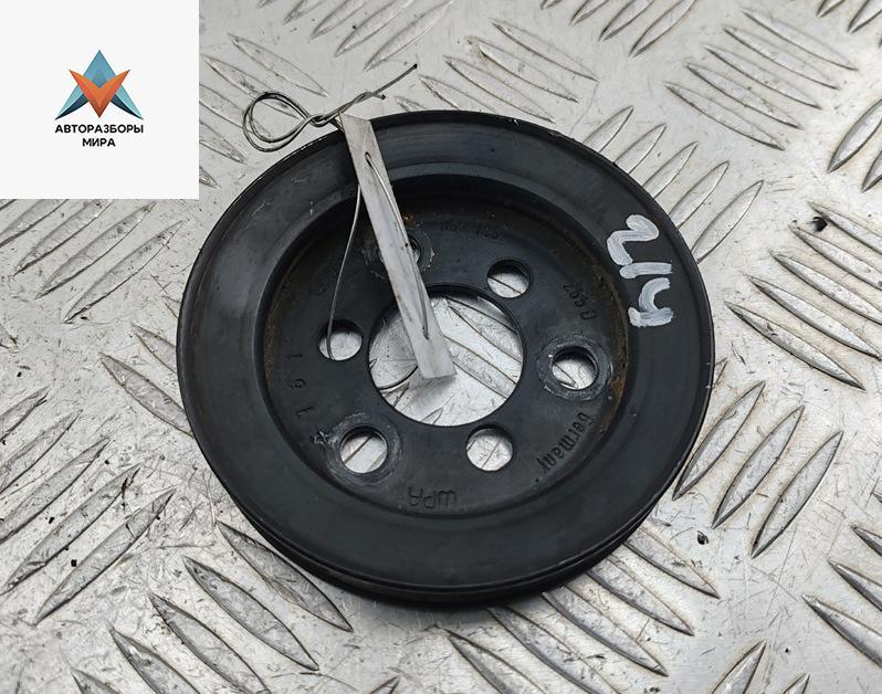 шкив насоса гидроусилителя Audi A6 4A/C4 1997, 1.8 л., бензин, МКПП, серый, универсал, 058145255D - фото №1