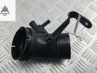 патрубок воздушного фильтра Audi A6 4A/C4 1997, 1.8 л., бензин, 058133356D