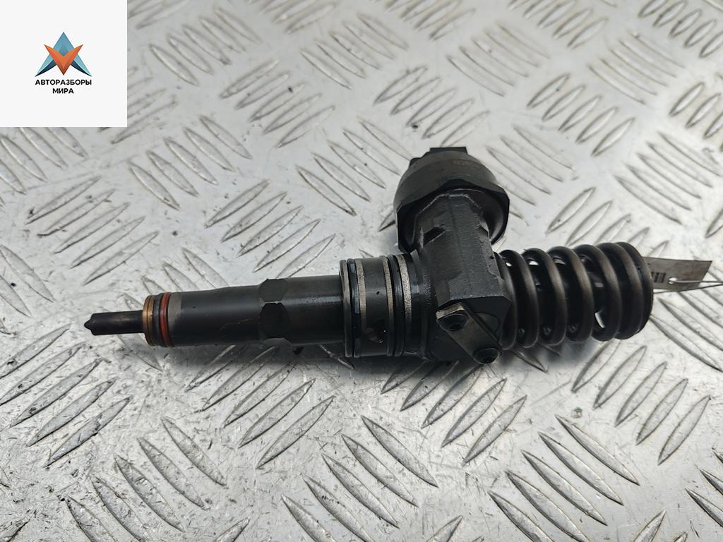 форсунка Skoda Octavia mk1 (A4 1U) 2006, 1.9 л., дизель, МКПП, серый, универсал, 038130073AG - фото №1